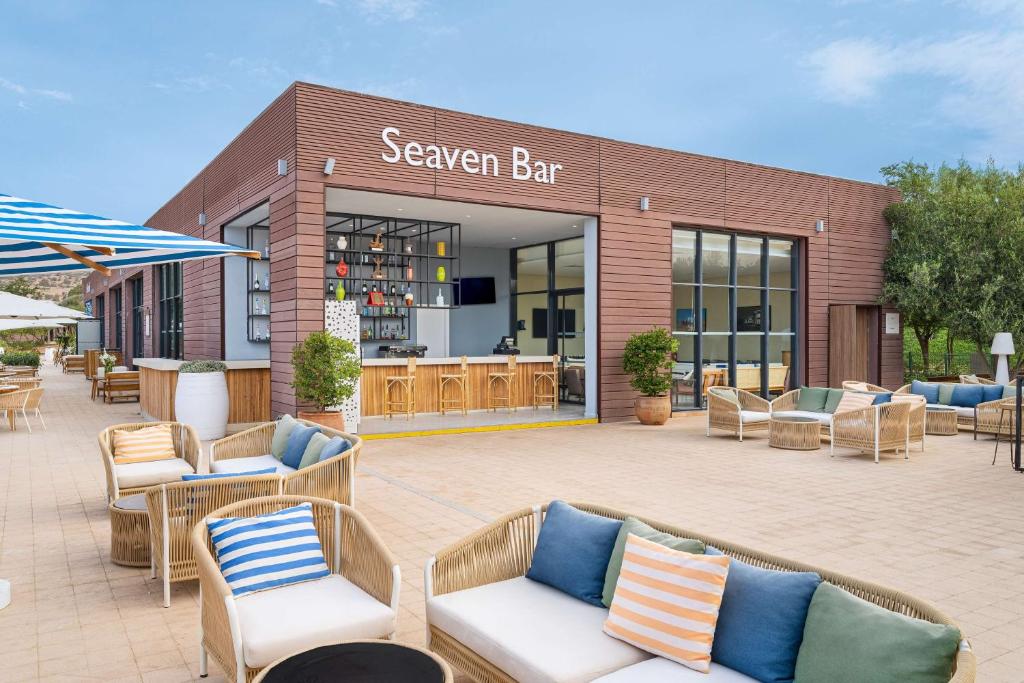 Bar/lounge