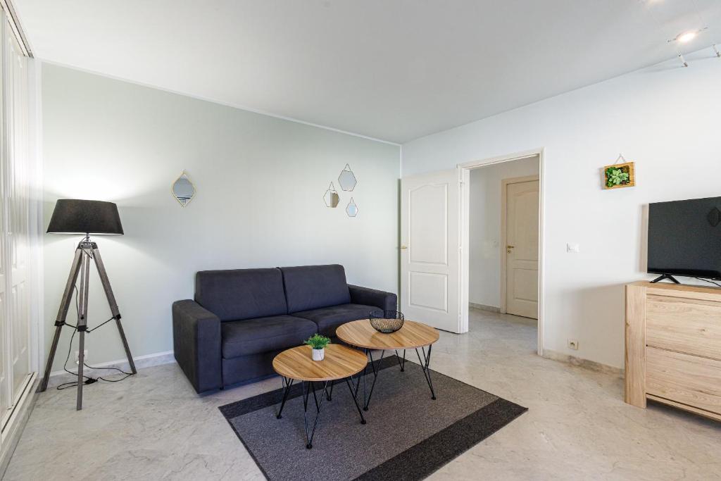 Le Victoria, beau T2 central au pied des plages, piscine, sauna - 3