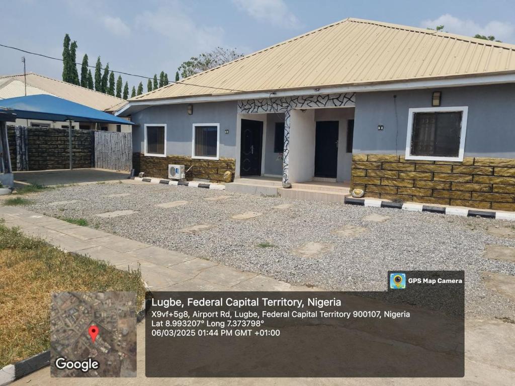 Fayhvor property, Jidu