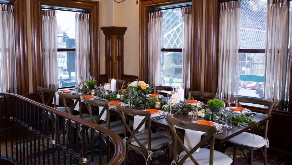 Tárgyalóterem/bálterem