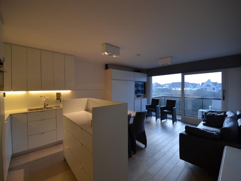 Studio in Belgium near Beach & Dunes, Oostduinkerke