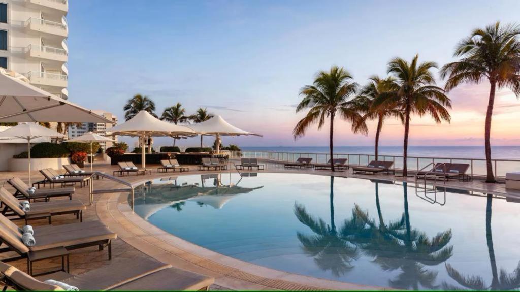 Oceanfront Ritz-Carlton 1 Bedroom Luxury Residence