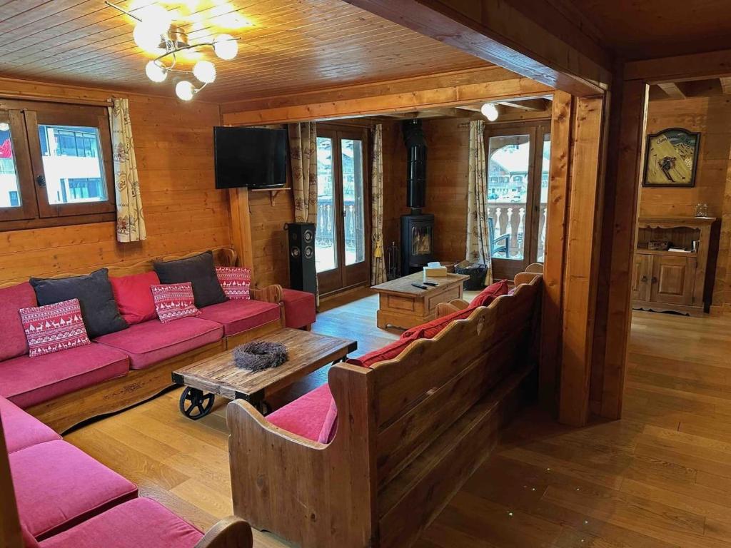 Chalet spacieux 15 pers, jacuzzi, parking, animaux admis - FR-1-676-208 - 2
