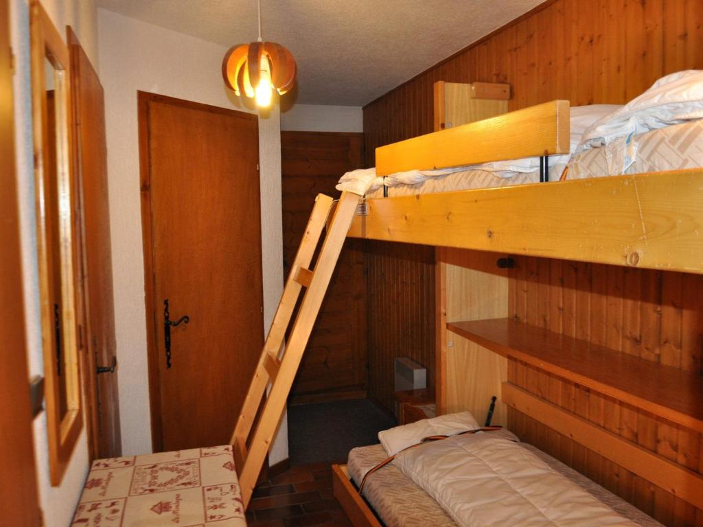 Appartement 2 pièces, capacité 5 pers, animaux admis, terrasse, parking - FR-1-676-211 - 3