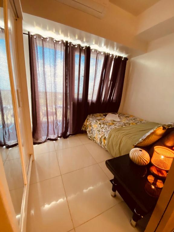 Cloud Suite Tagaytay 2, Kaybagal