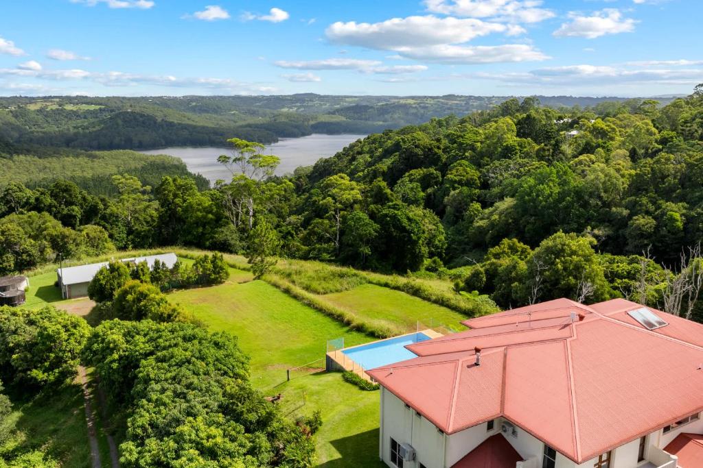 Lemon Grove - Montville Manor, Montville