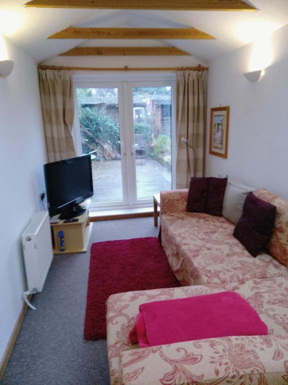 The Old Forge, Fawley