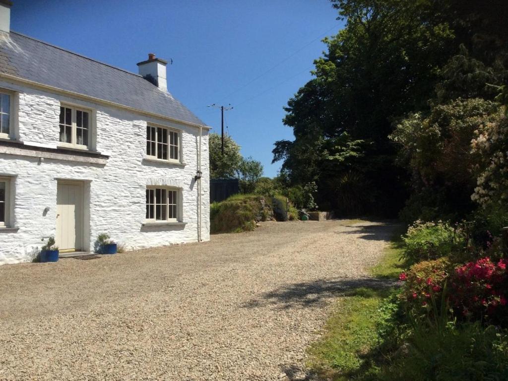 Bayvil - Nevern, Velindre-farchog