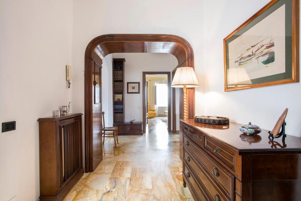 Paramount Penthouse - 4