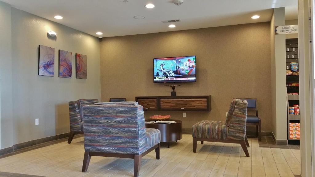 MainStay Suites photo