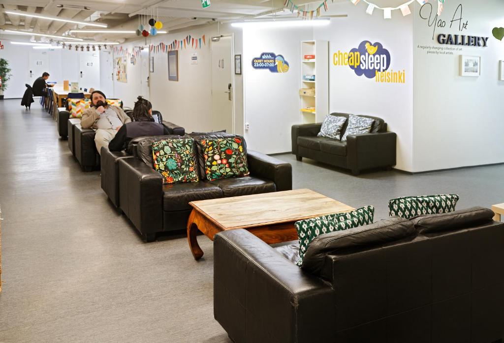 Shared lounge/TV area