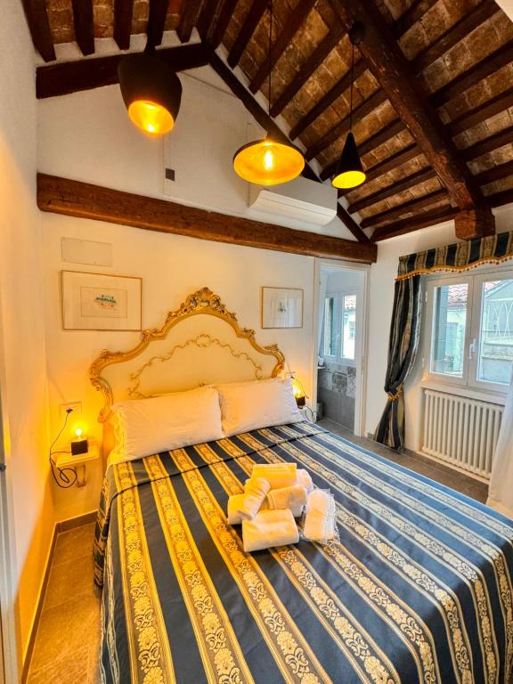 Piccolo Paradiso, Benátky