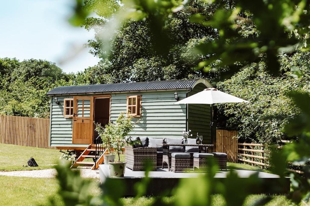 Shepherd's Hut at Lythwood, Near Shrewsbury, Baystonhill