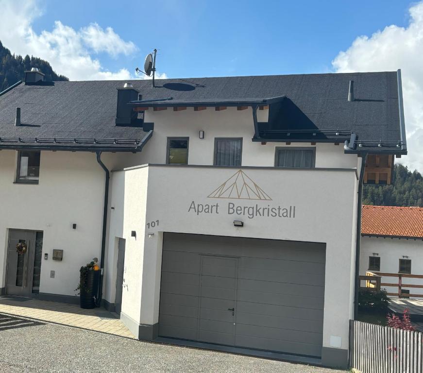 Apart Bergkristall, Nauders