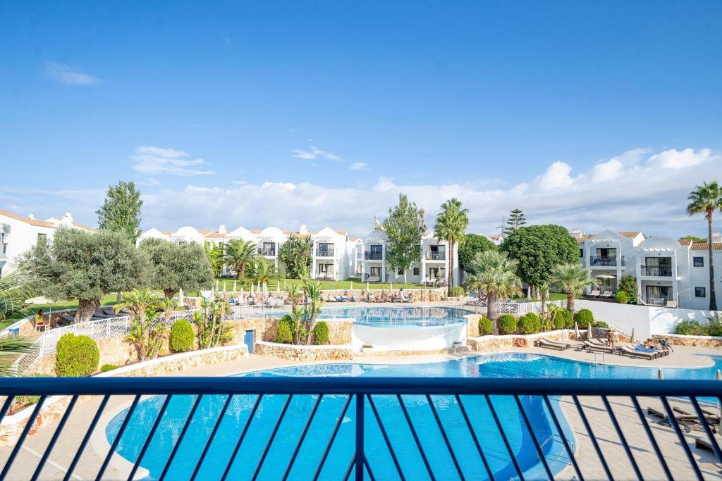 MarSenses Paradise Club — Swimming pool in Cala'n Bosch, Balearic Islands