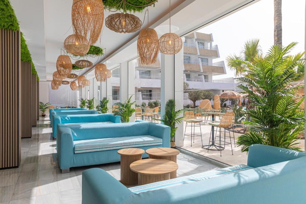 MarSenses Rosa del Mar Hotel & Spa — Restauracje i bary in Palmanova, Baleary