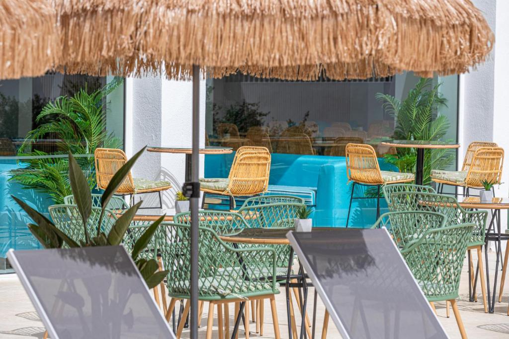 MarSenses Rosa del Mar Hotel & Spa — Restauracje i bary in Palmanova, Baleary