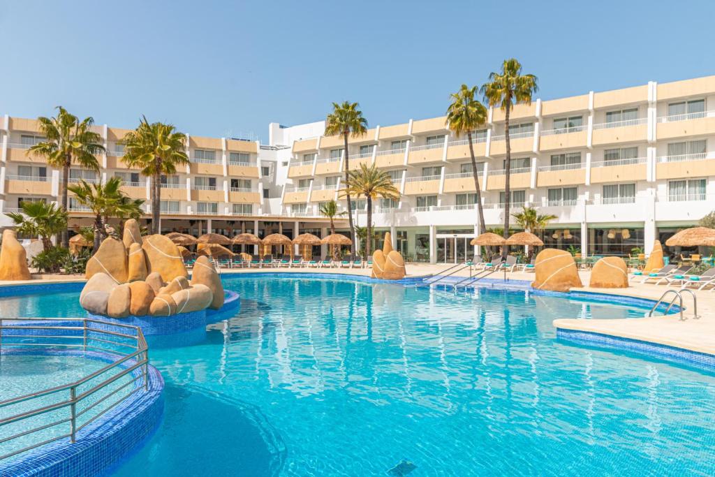 MarSenses Rosa del Mar Hotel & Spa — Basen in Palmanova, Baleary