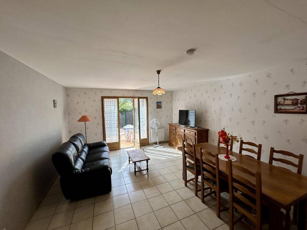 Charmante villa 4 pers avec jardin, garage, TV et cuisine équipée - Argelès Village - FR-1-388-174 - 3