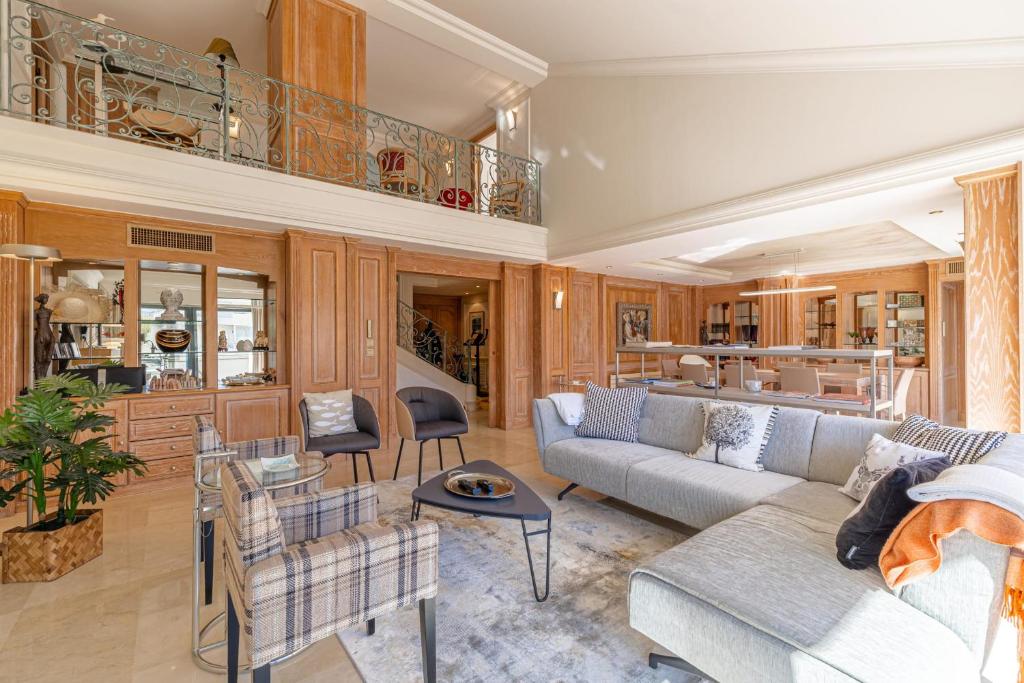 REF 823 - Cannes Center - Duplex apartment for rent - 5