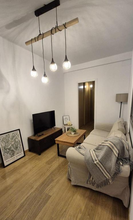 Hostfy Centro, Calle Sol - San Román, Sevilla