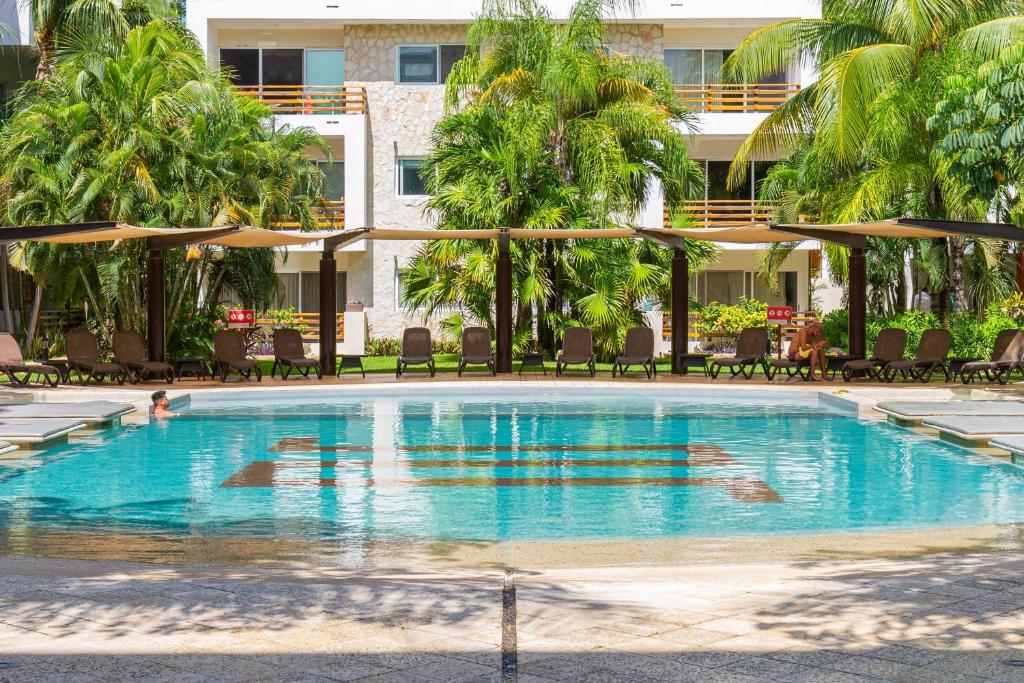 The Turquoise Escape at Sabbia B402, Playa del Carmen