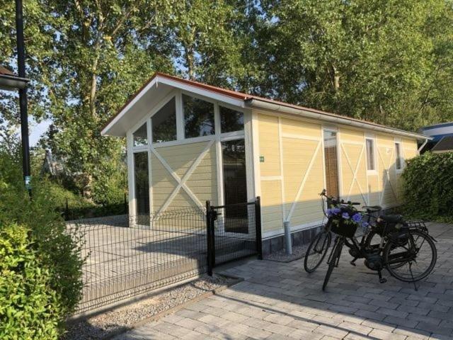 Breskens Laguna Chalet mit Zaun Haus Nr A04, Breskens