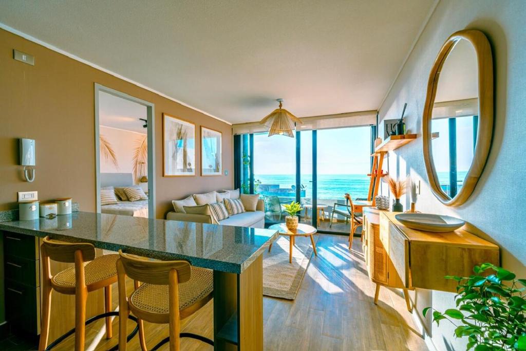 Vista al mar, espacio diseñado para tí - 1