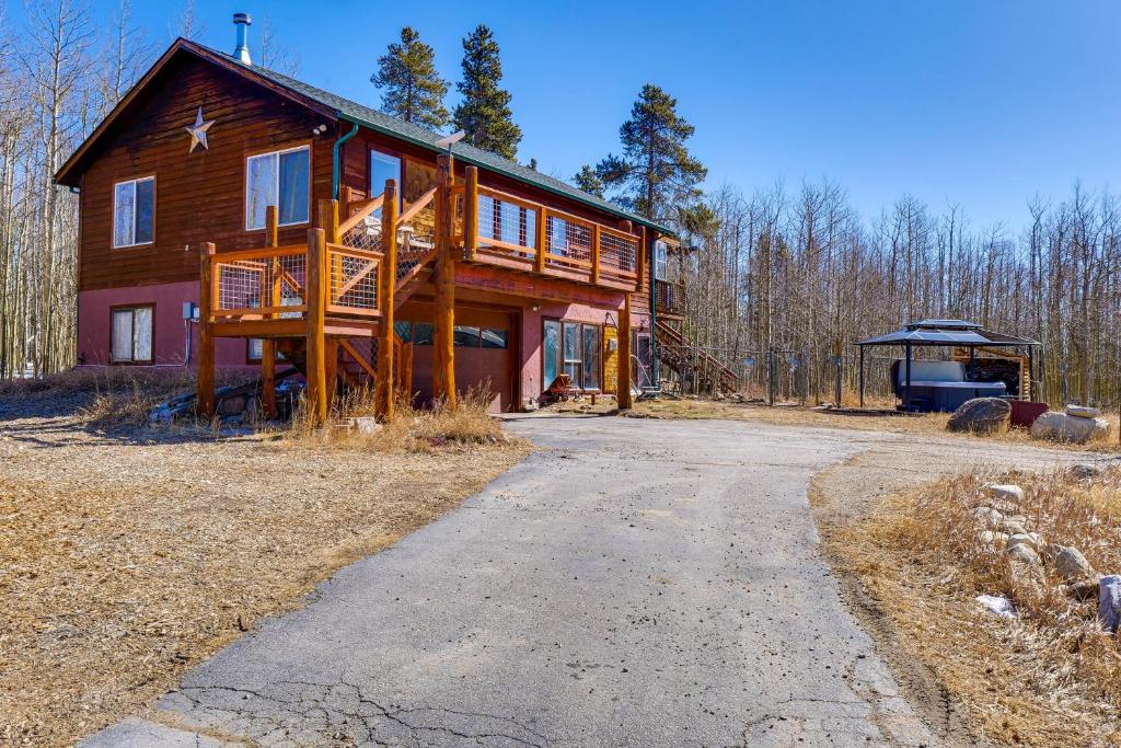 Mtn-View Getaway with On-Site Trails in Fairplay!, Fairplay