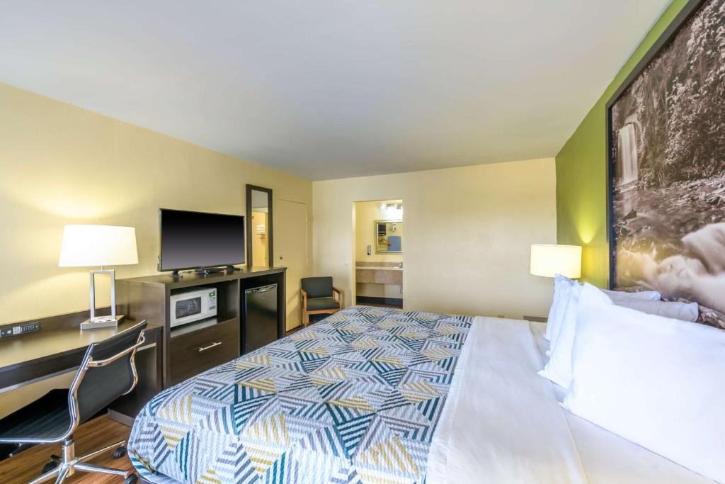 Motel 6 Forsyth, GA Tift College, Forsyth