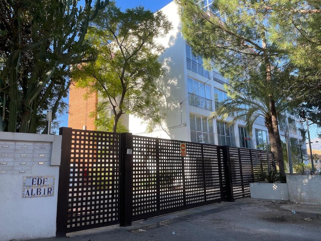 Apartment Albir Playa, 1 bedroom wifi, valley view, Alfaz del Pi