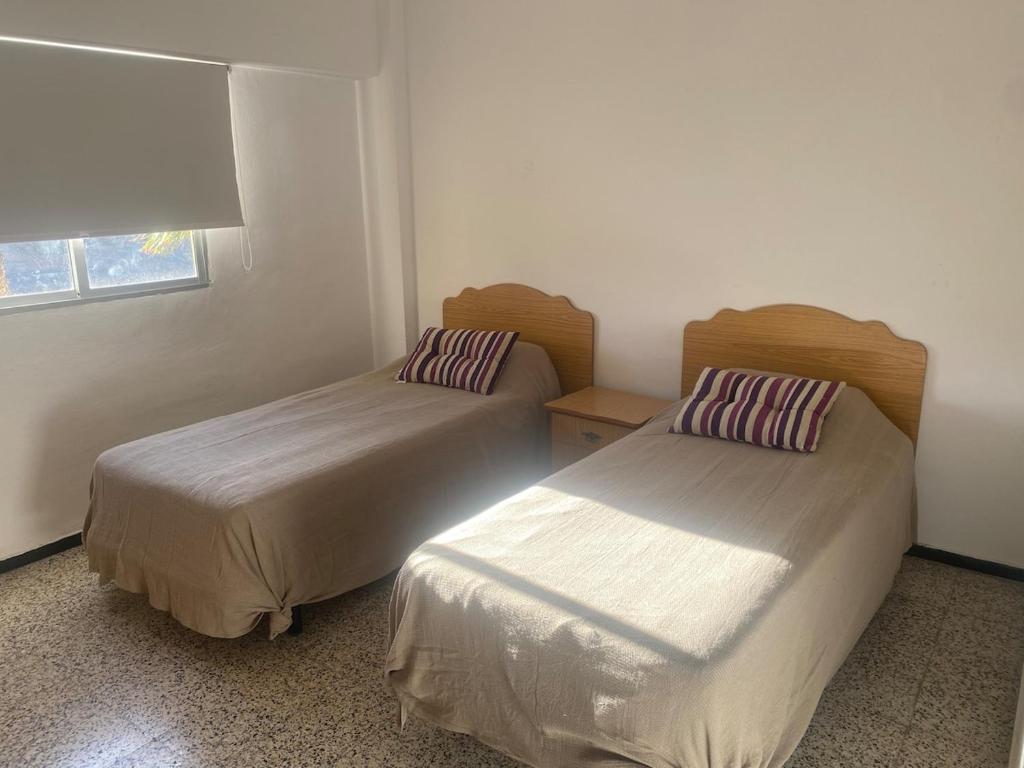 Comfortable and conveniently located house - 5