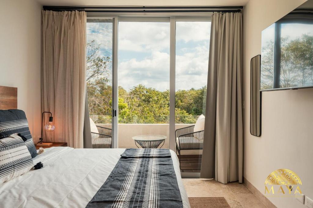 NHOA 312A Lux 2BR Condo Top Jungle View Aldea Zama - 1