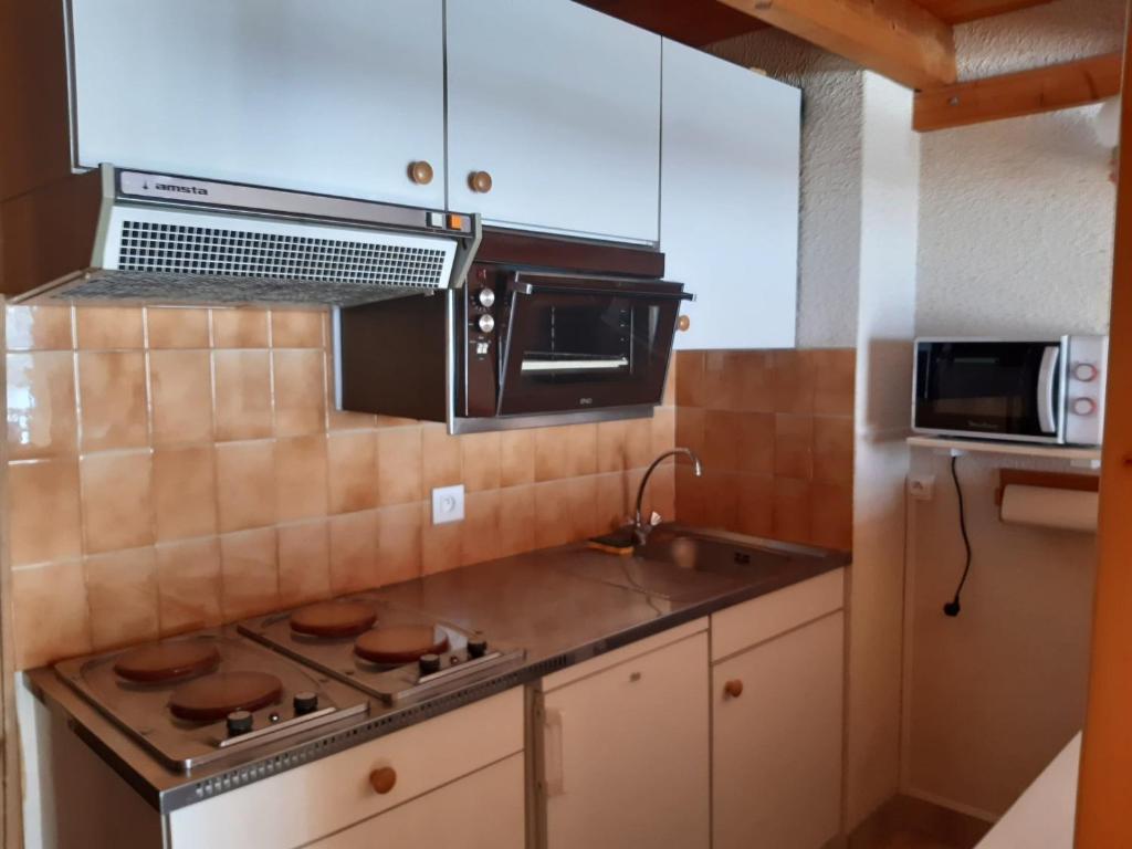 Studio Mezzanine 4 Pers, Parking, Près Centre Châtel - FR-1-676-213 - 2