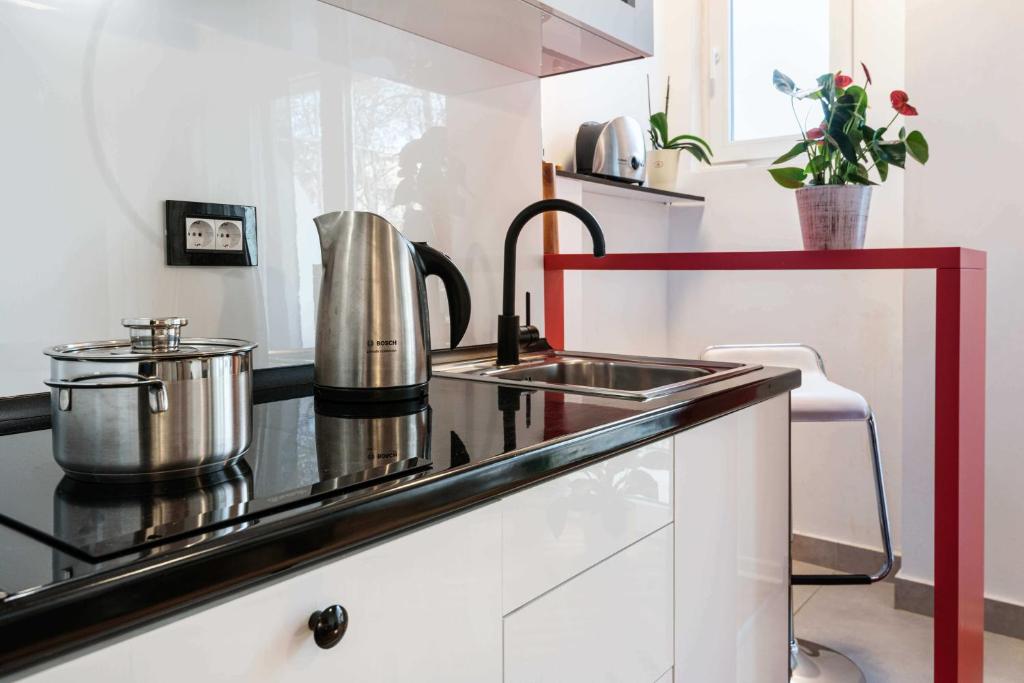 Two Bedroom Apartment With the Free Parking - 2