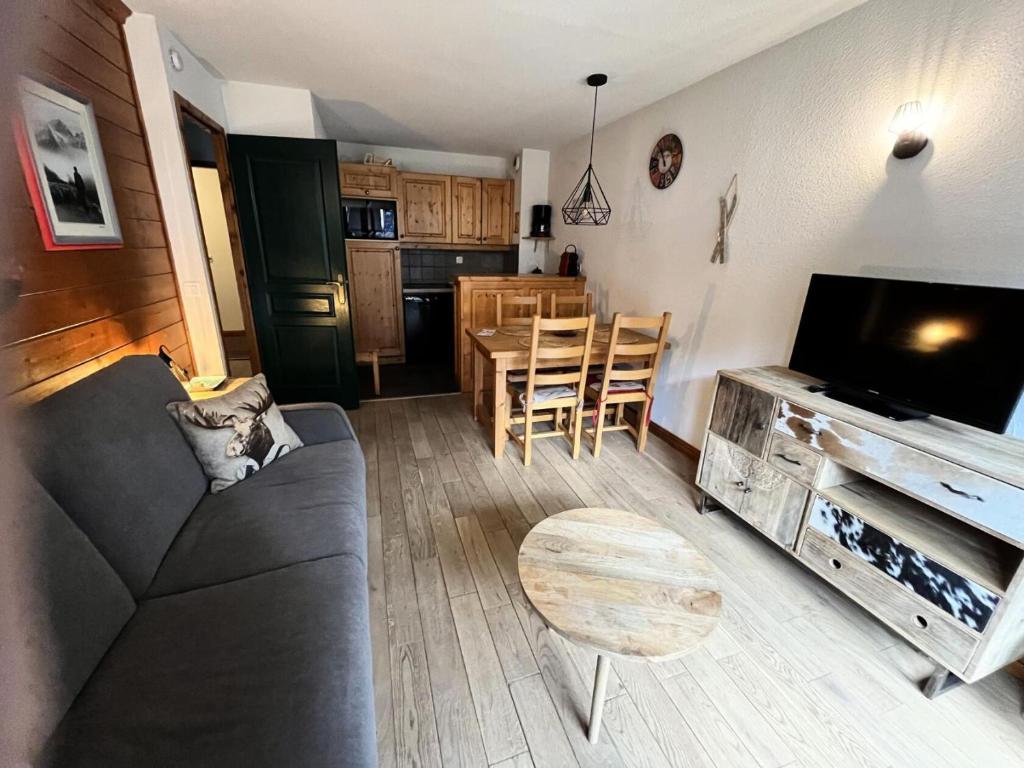 Chalets Du Galibier I - 2 pièces 4 personnes 3 exposé Ouest MAE-9774, Valloire