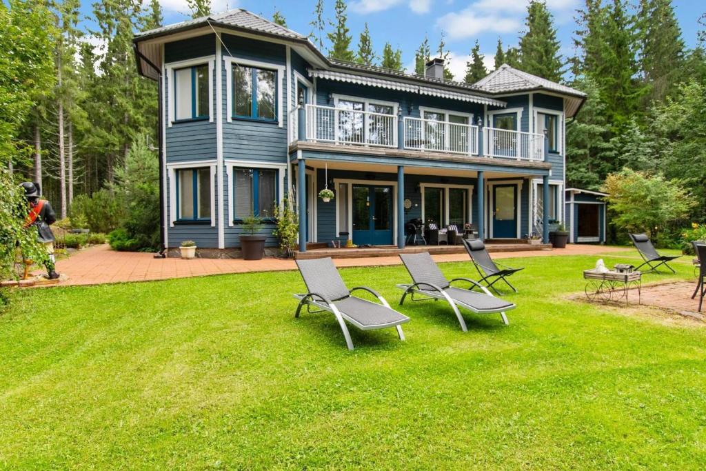 Puulan Tähti, Kangasniemi