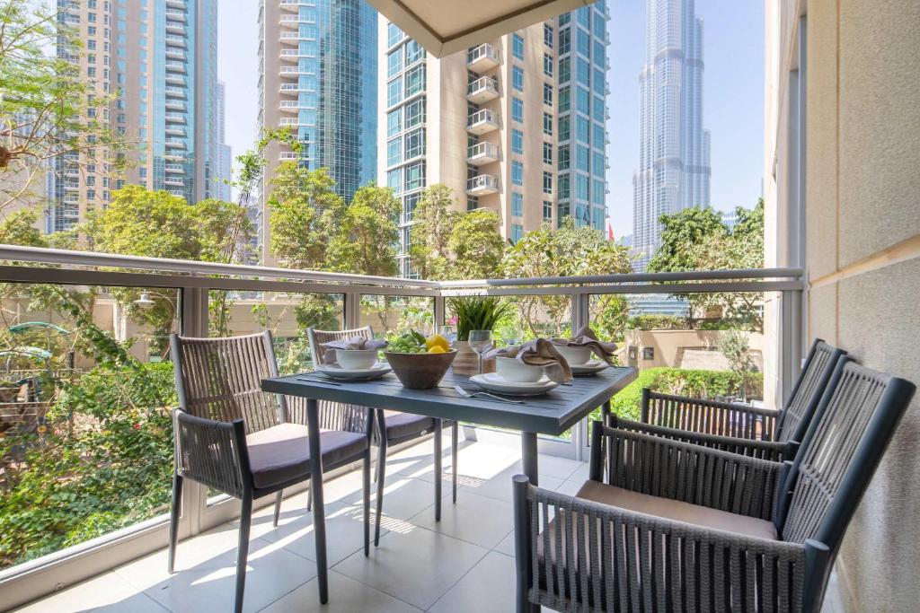 Frank Porter - The Residences 5, Dubai