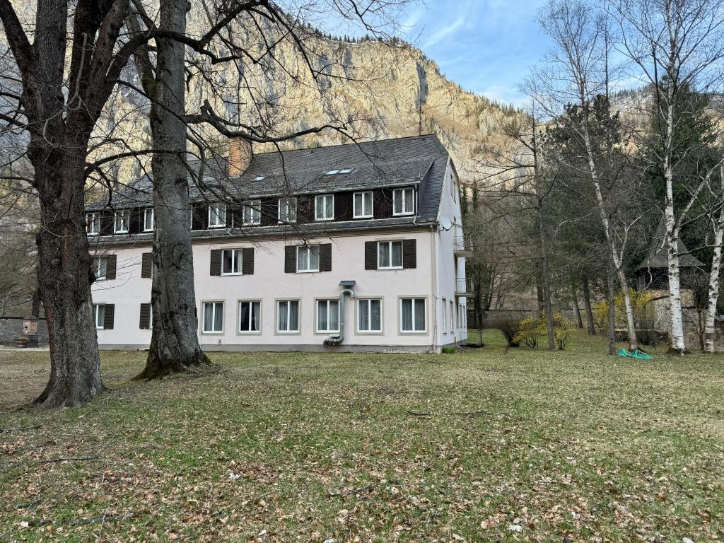 Gästehaus Schloss Leopoldstein - 3