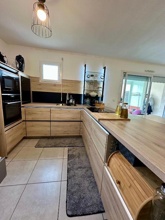 Appartement Cardellina - rez-de-jardin , parking privé - 6 couchages, centre Calvi & plage à pied - 3