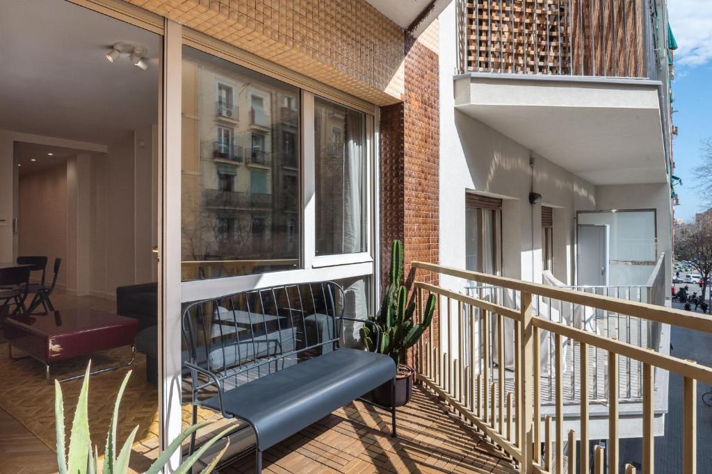 Spacious and elegant oasis in the best location, Eixample Barcelona - 5