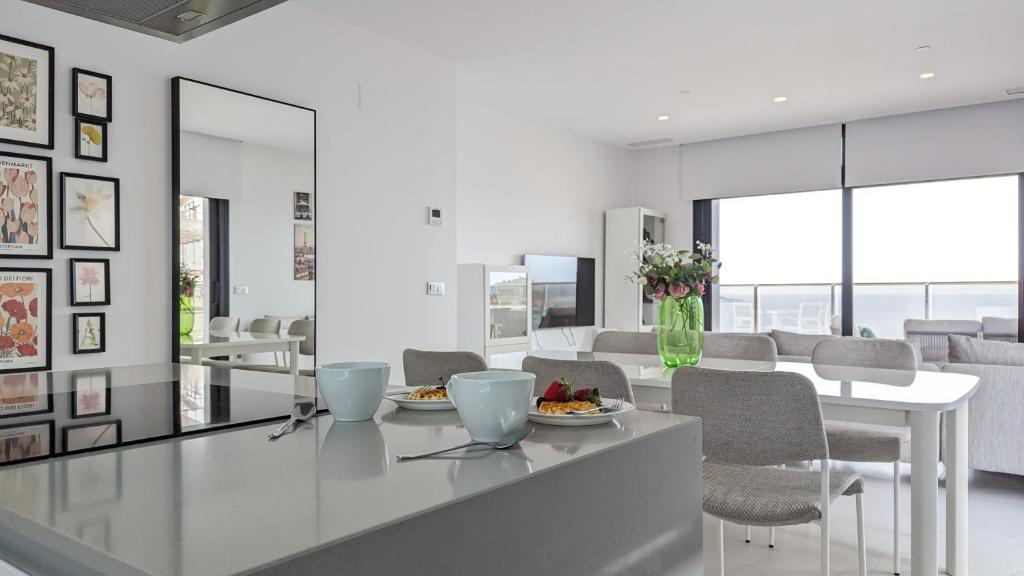 SUNSET CLIFFS dream apartment - 3
