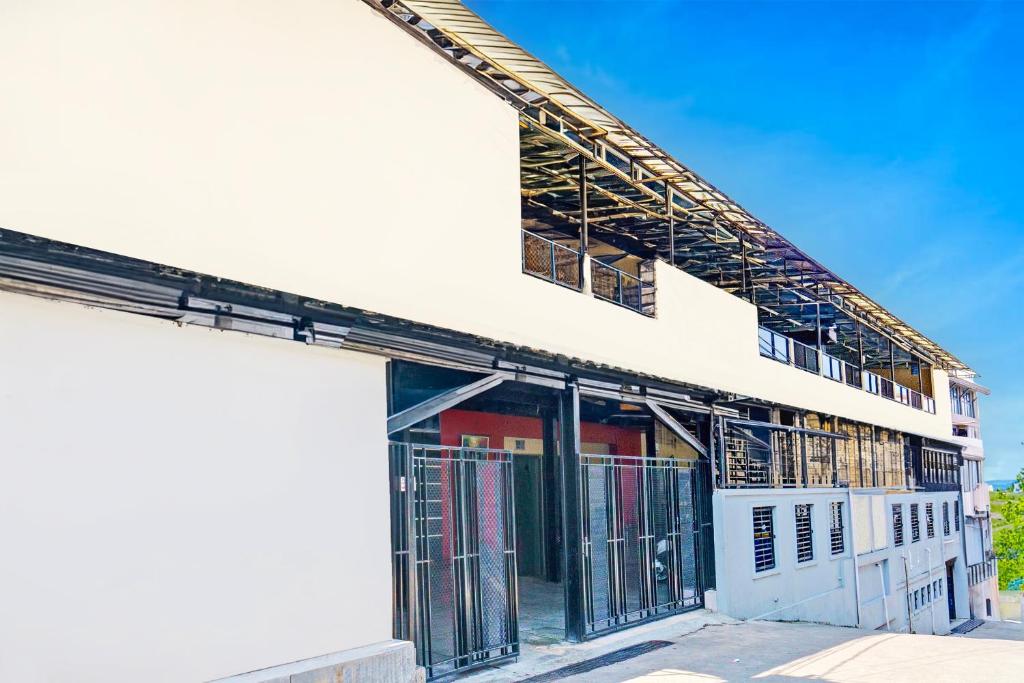 Dancenter Pasteur Near Paris Van Java Mall