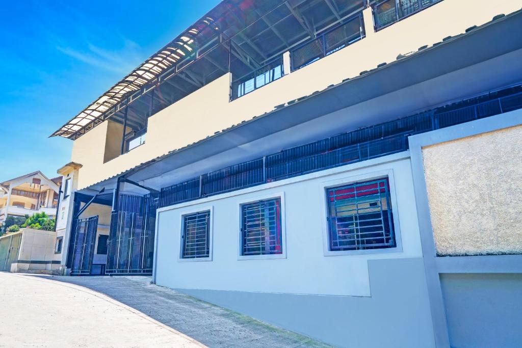 Dancenter Pasteur Near Paris Van Java Mall