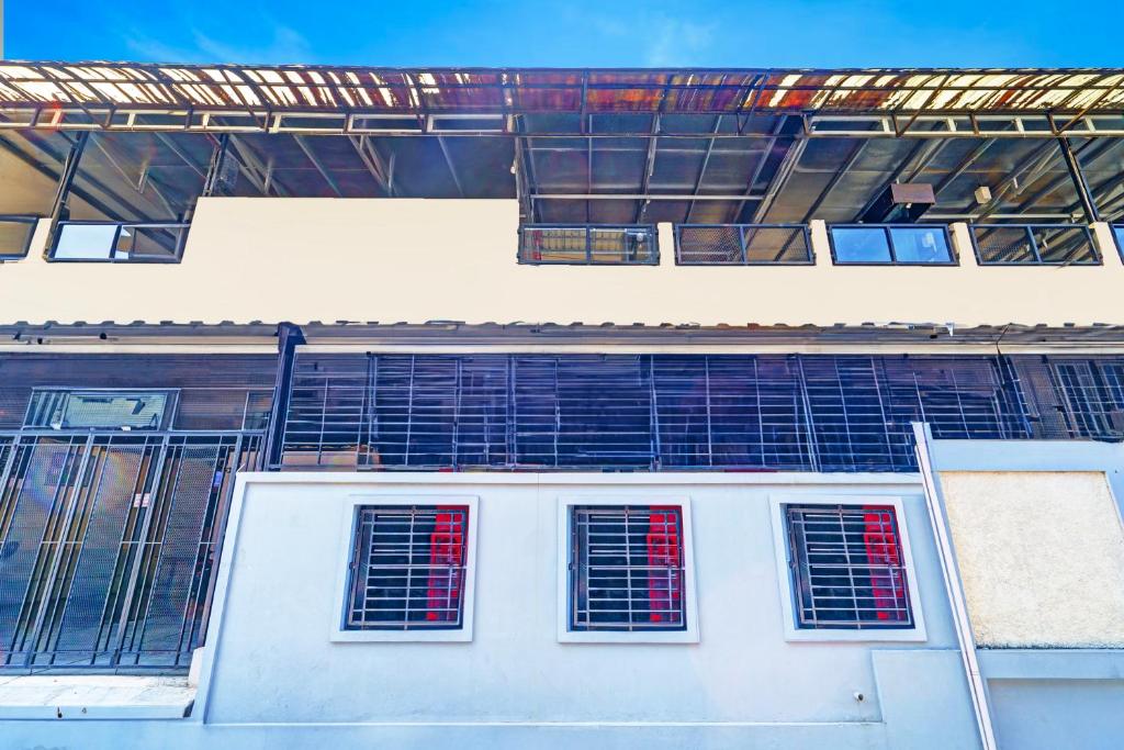 Dancenter Pasteur Near Paris Van Java Mall