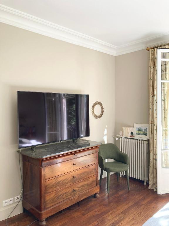 House facing Roland Garros stadium - 5 bedrooms - 4