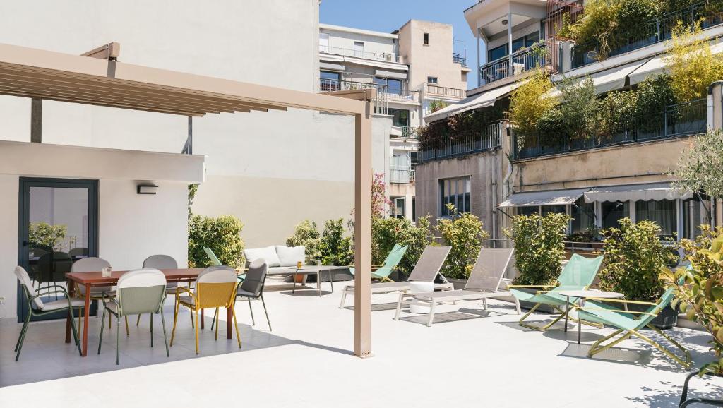 アテネ ハブ ホステル (Athens Hub Hostel) バルコニー/テラス