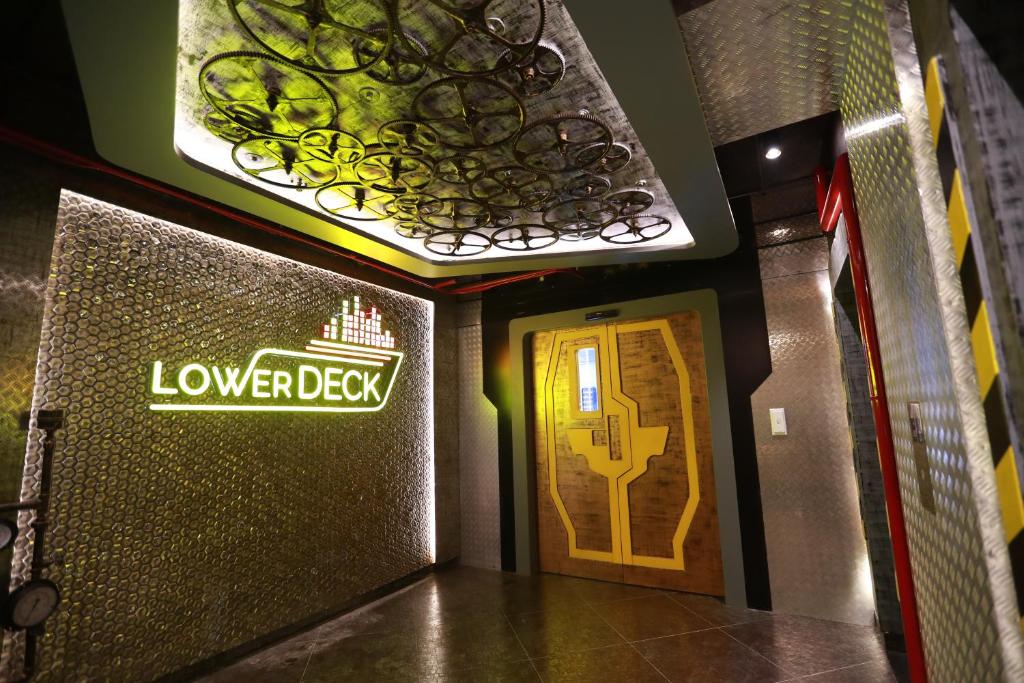 Bar/lounge