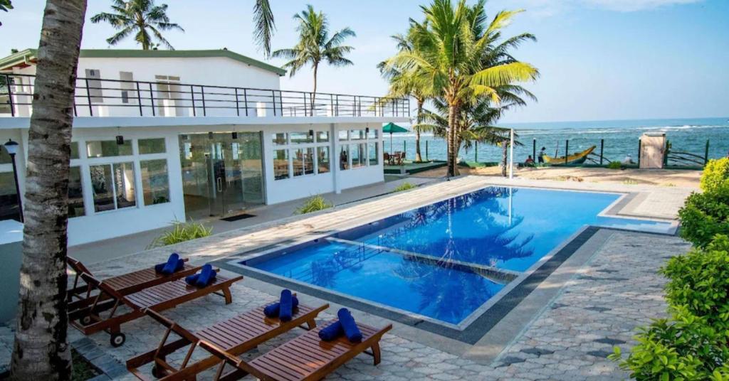 Manara Beach Resort, Bentota