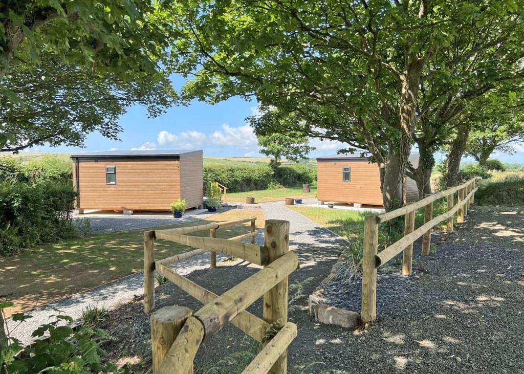Calvesland Hideaway, Manorbier